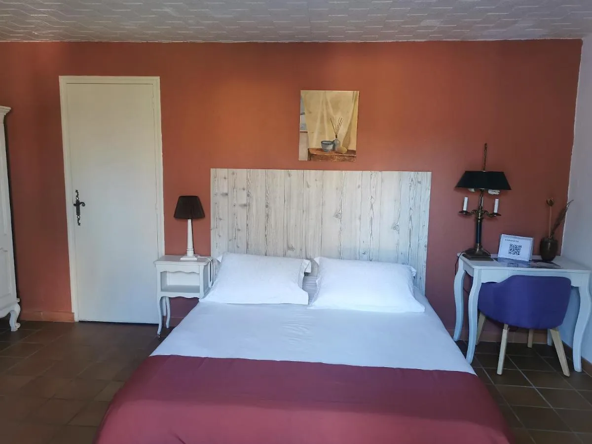 La Bastide Des Cades Bed & Breakfast Aiguines